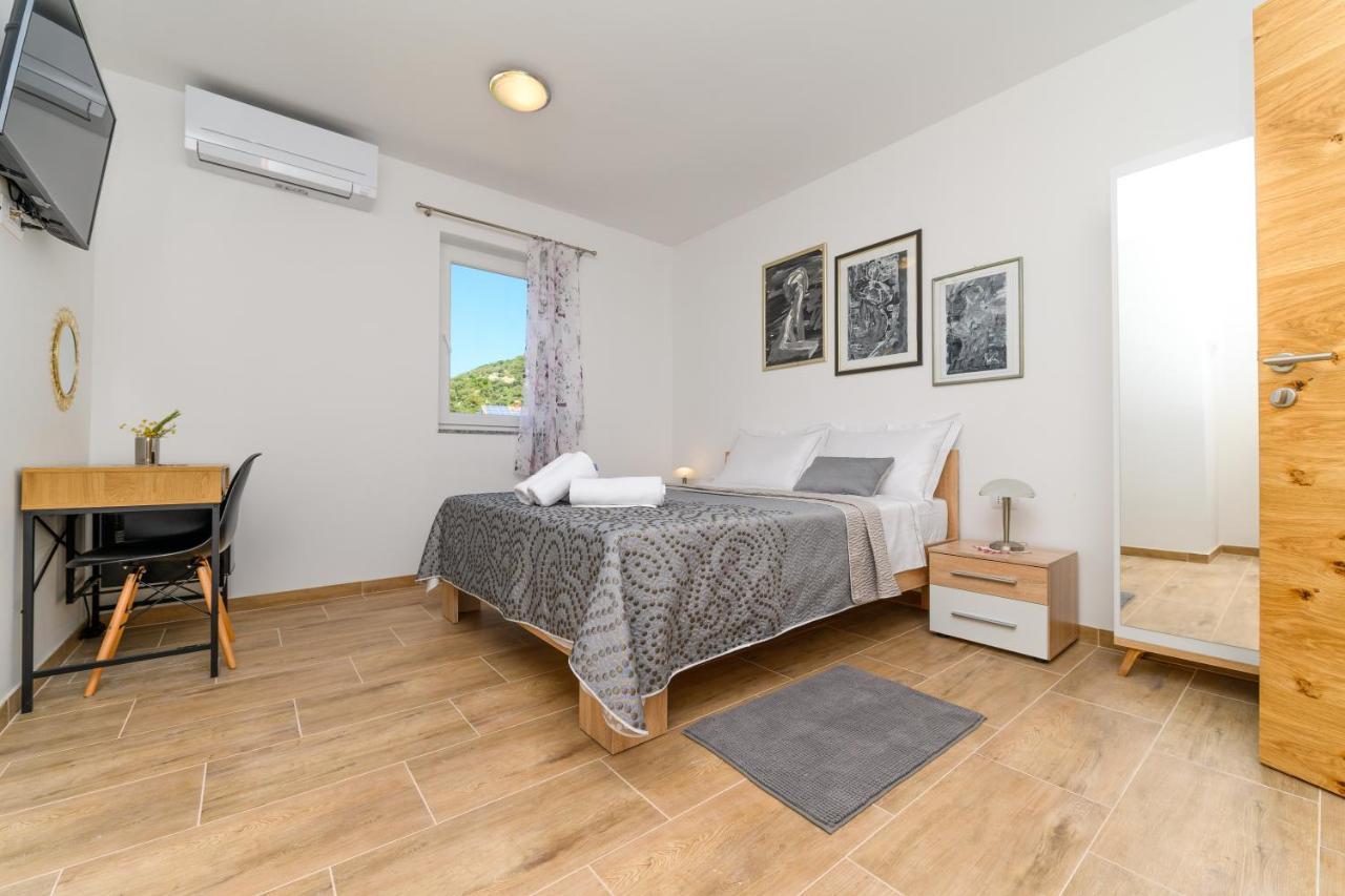 Rooms Forever Miholascica Экстерьер фото