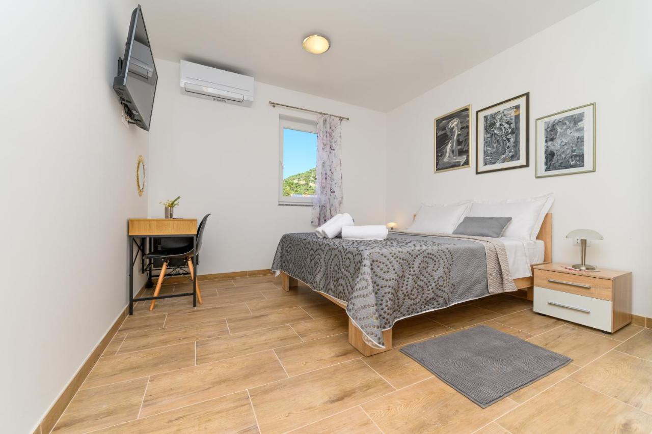 Rooms Forever Miholascica Экстерьер фото